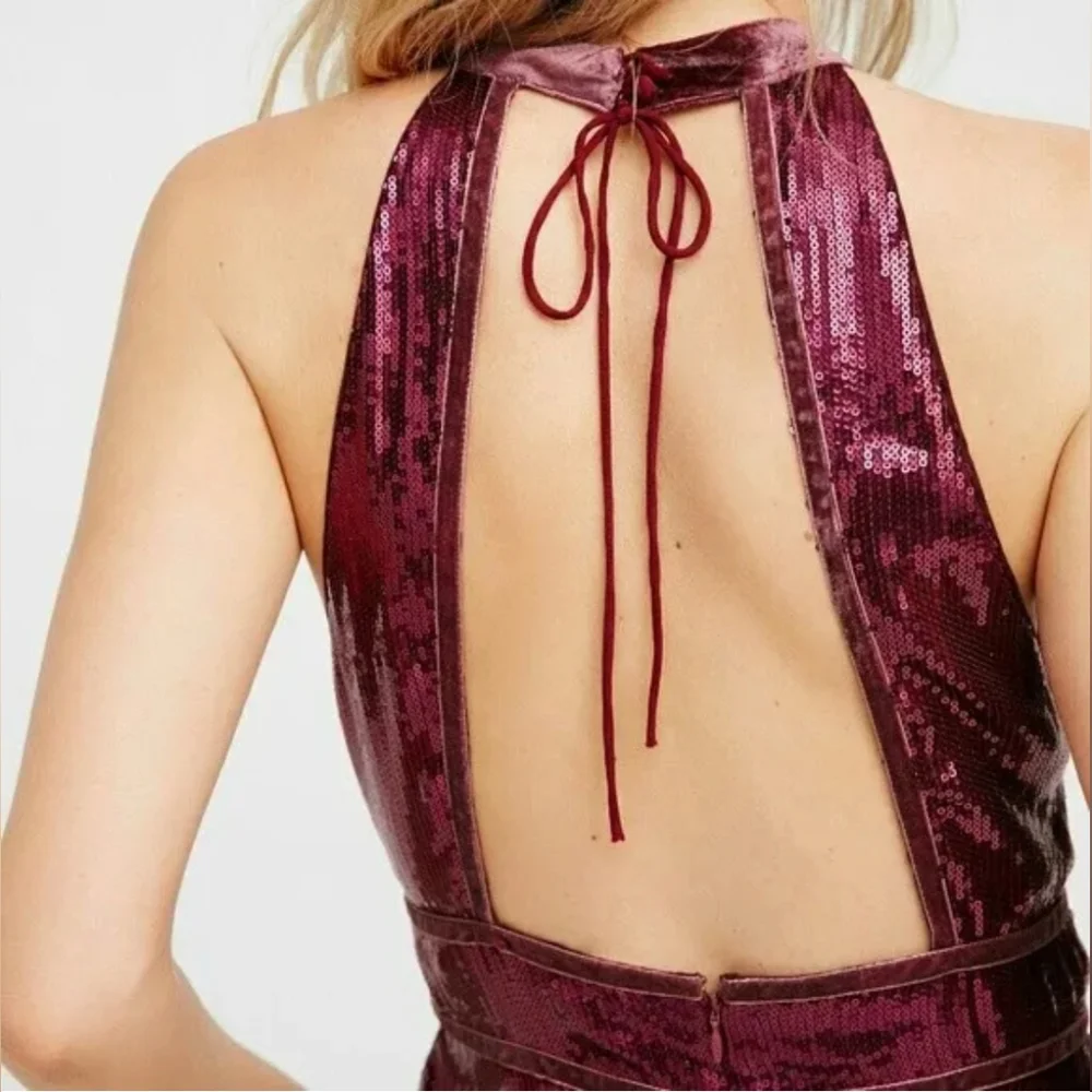 NWT Free People Film Noir Sequined Mini Dress in Plum - Picture 3 of 8